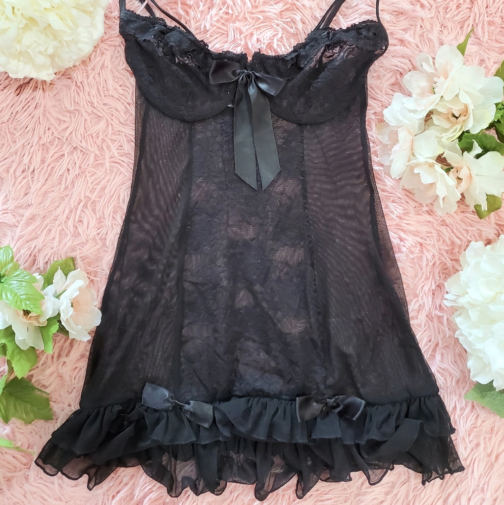 Black  lingerie